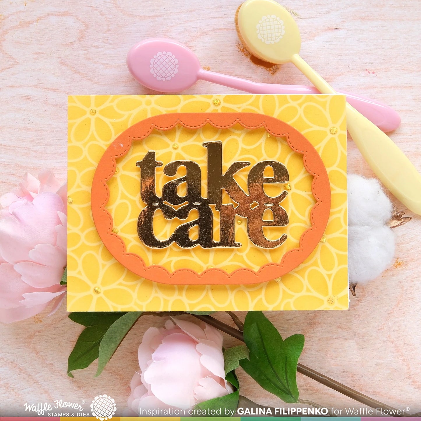 Waffle Flower Inside/Outside Scalloped Elongated Oval Die Set