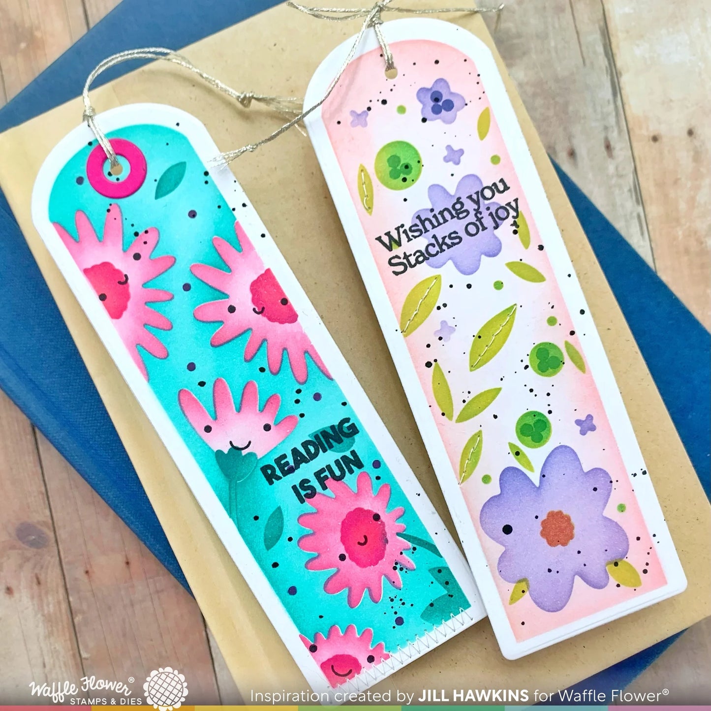 Waffle Flower Round Bookmark Die