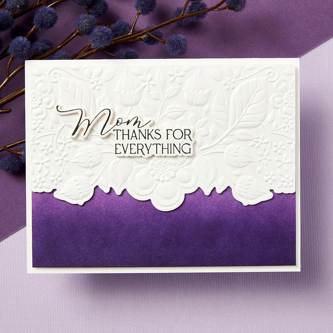 Spellbinders Luxe Backdrop and Border 3D Emboss & Cut Folder